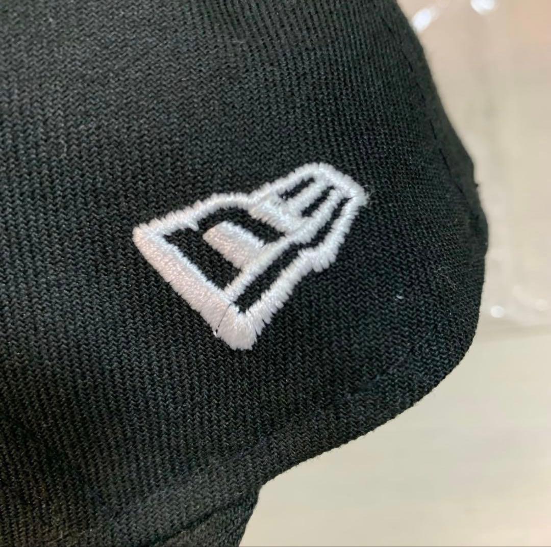 【レア】【値下げ】Supreme New Era 7 3/8 キャップ