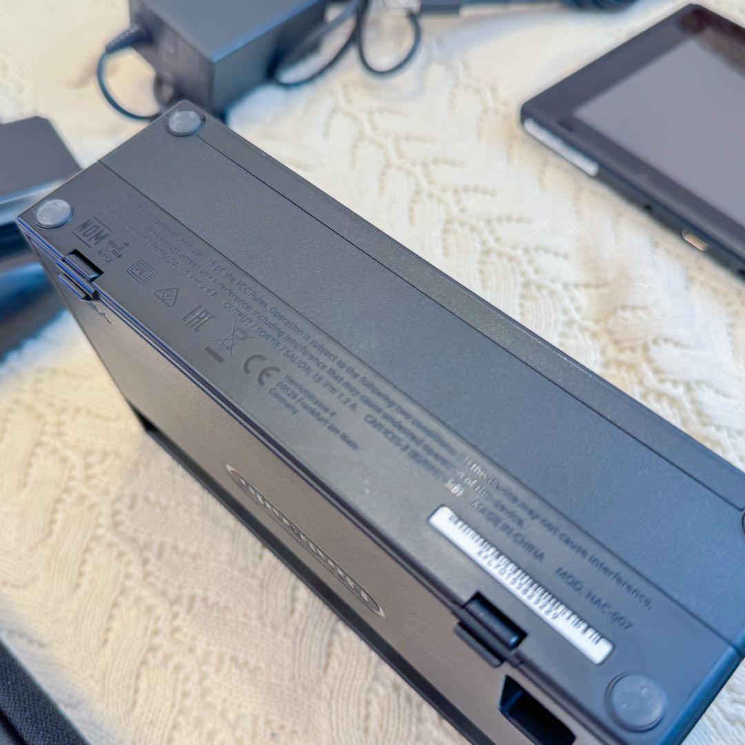 Nintendo Switch本体 Proコントローラー 他 アクセサリー　多数