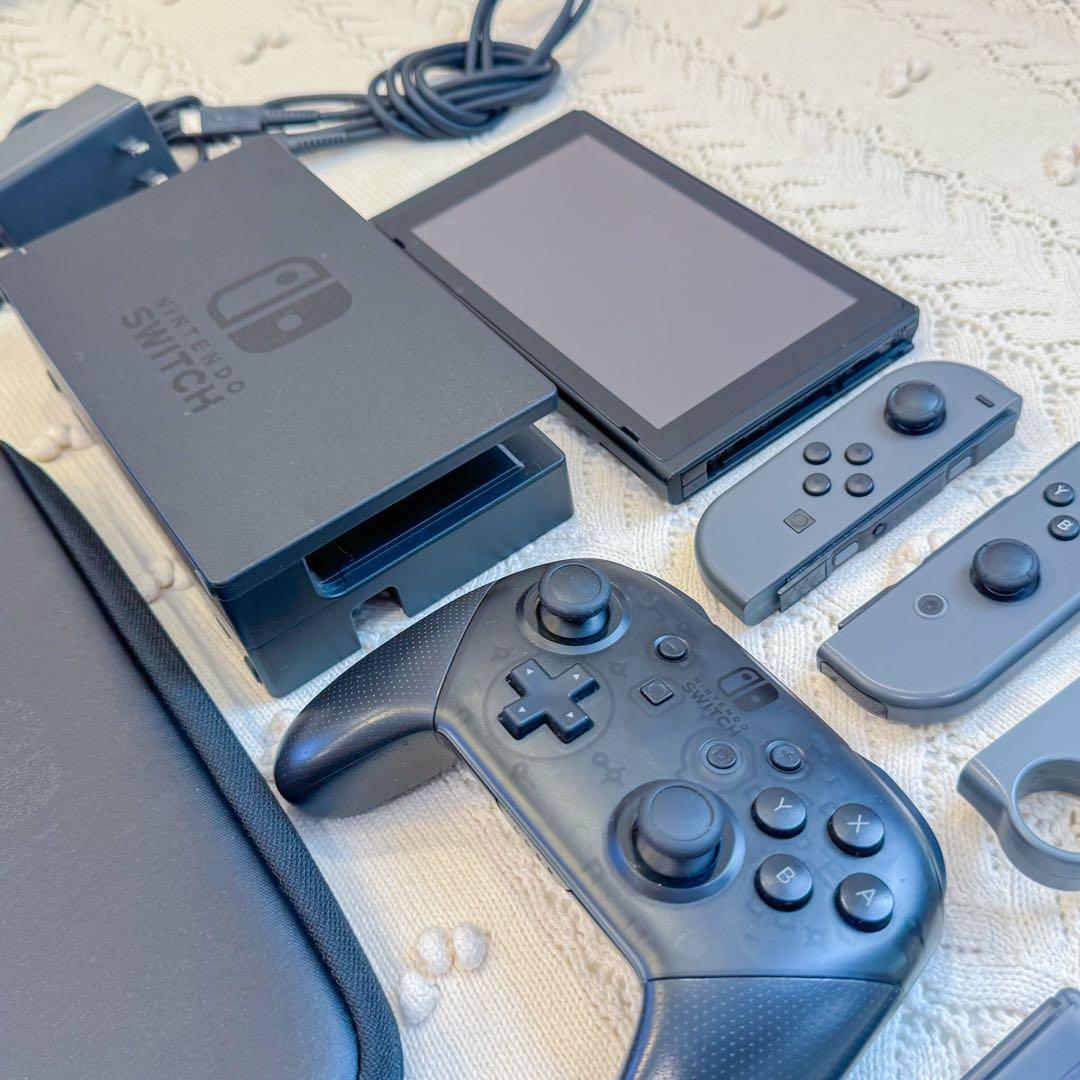 Nintendo Switch本体 Proコントローラー 他 アクセサリー　多数