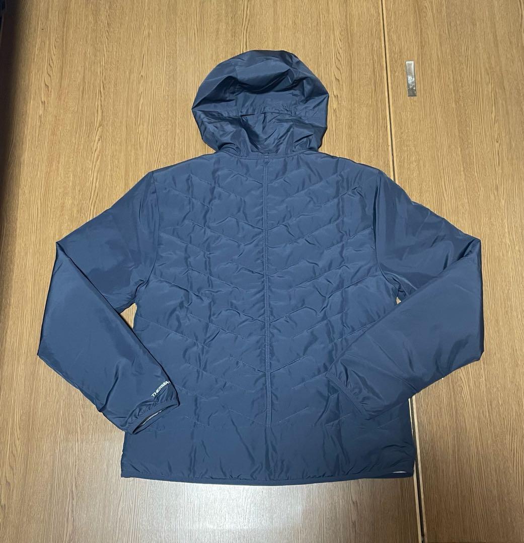 Nike ナイキ　ランニングウェア・ランニングジャケット　新品　メンズL