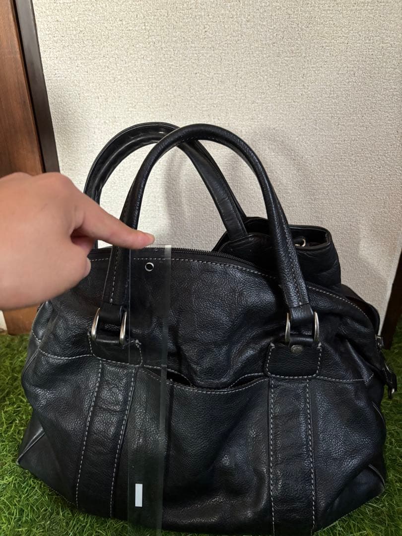 黒のレザーボストンバッグ 本革ボストンバッグ