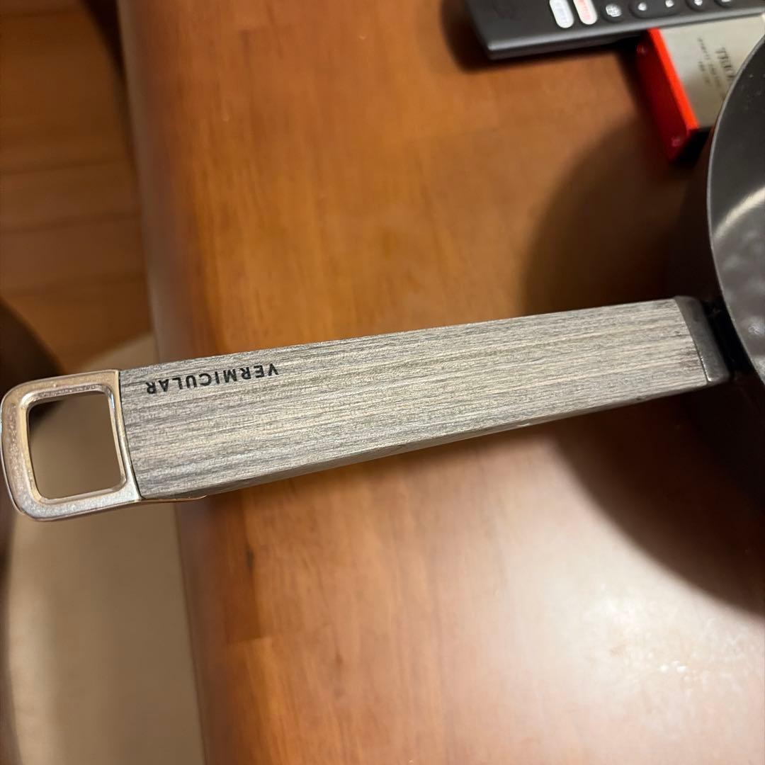 バーミキュラ　ユキヒラ　18cm ステンレスリッドセット
