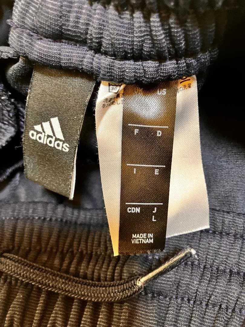 adidas ジャージセット トレーニングウエアー　上下　ネイビー 　Ｌサイズ