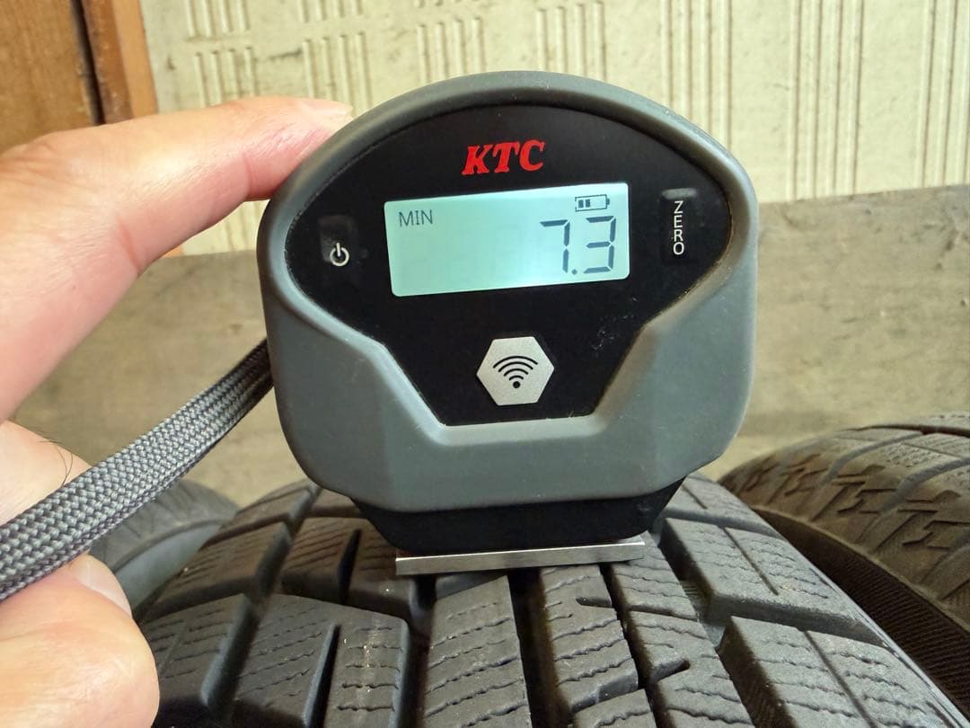 155/65R14 スタッドレス 21・23年 ヨコハマ IG60 バリ山