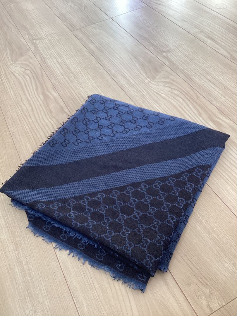 GUCCI グッチ ストール NAVY GRAY 140x140CM