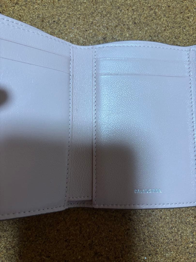美品　BALENCIAGA 三つ折り財布　ピンク　セサミ　ミニ財布
