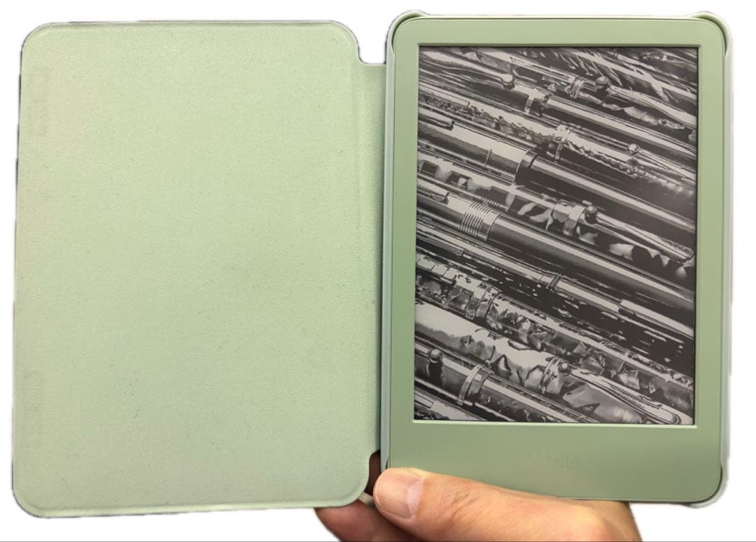 Kindle（第11世代、2024年発売）マッチャ　ケース付き