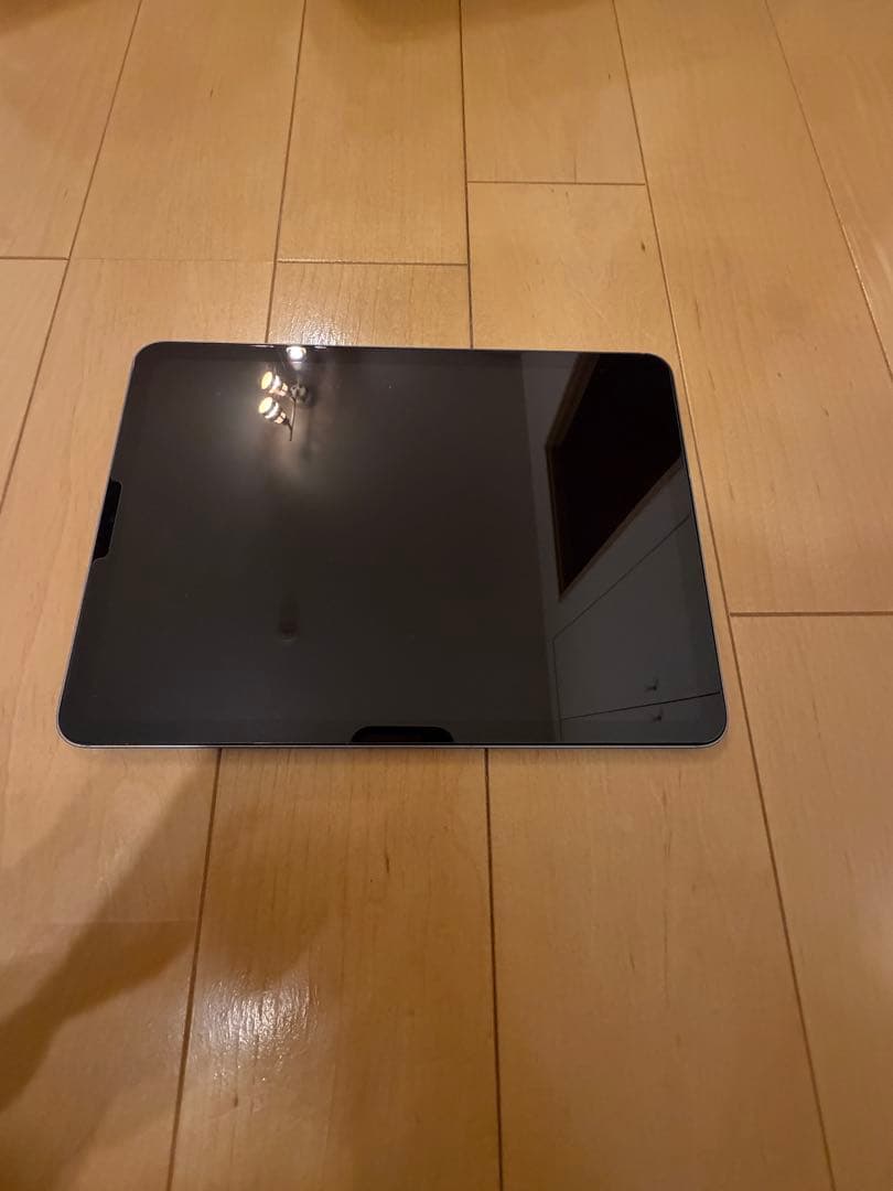 iPad Air第5世代　64GB 美品　ガラスフィルム付き　セルラーモデル