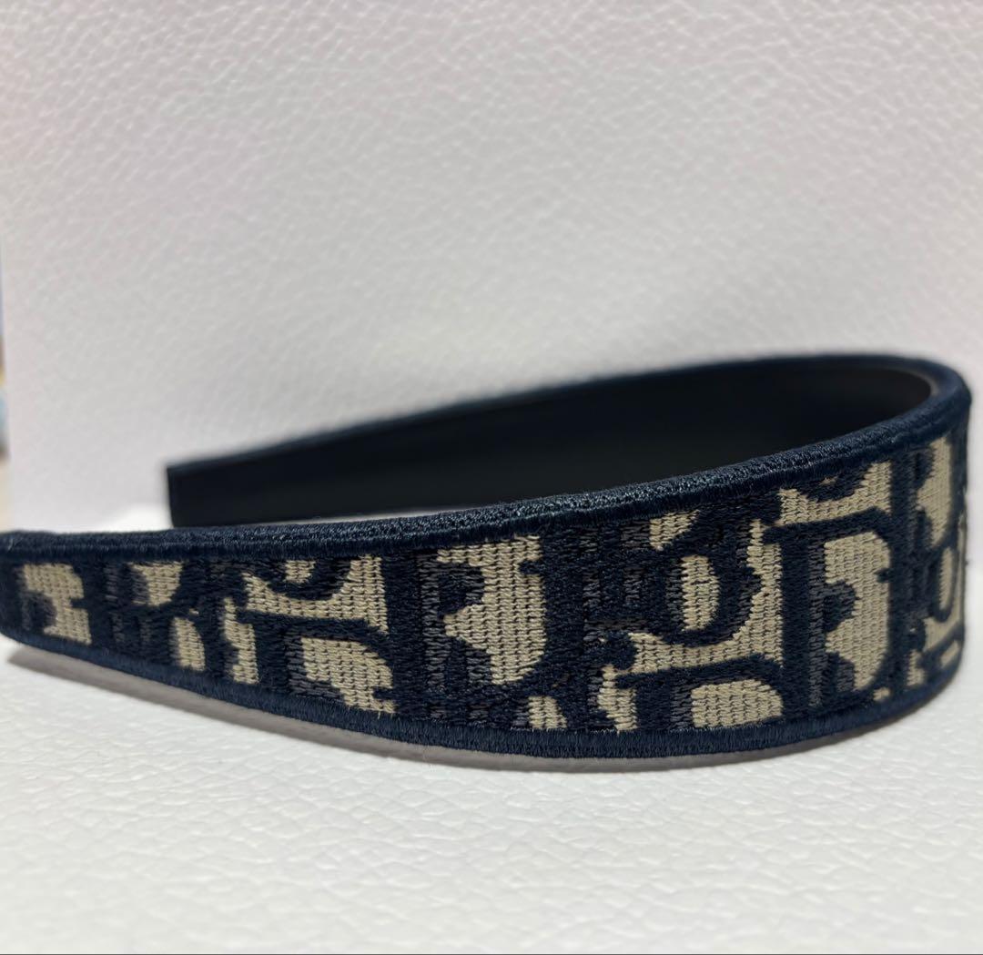 Dior ロゴ刺繍 ヘアバンド カチューシャ ネイビー