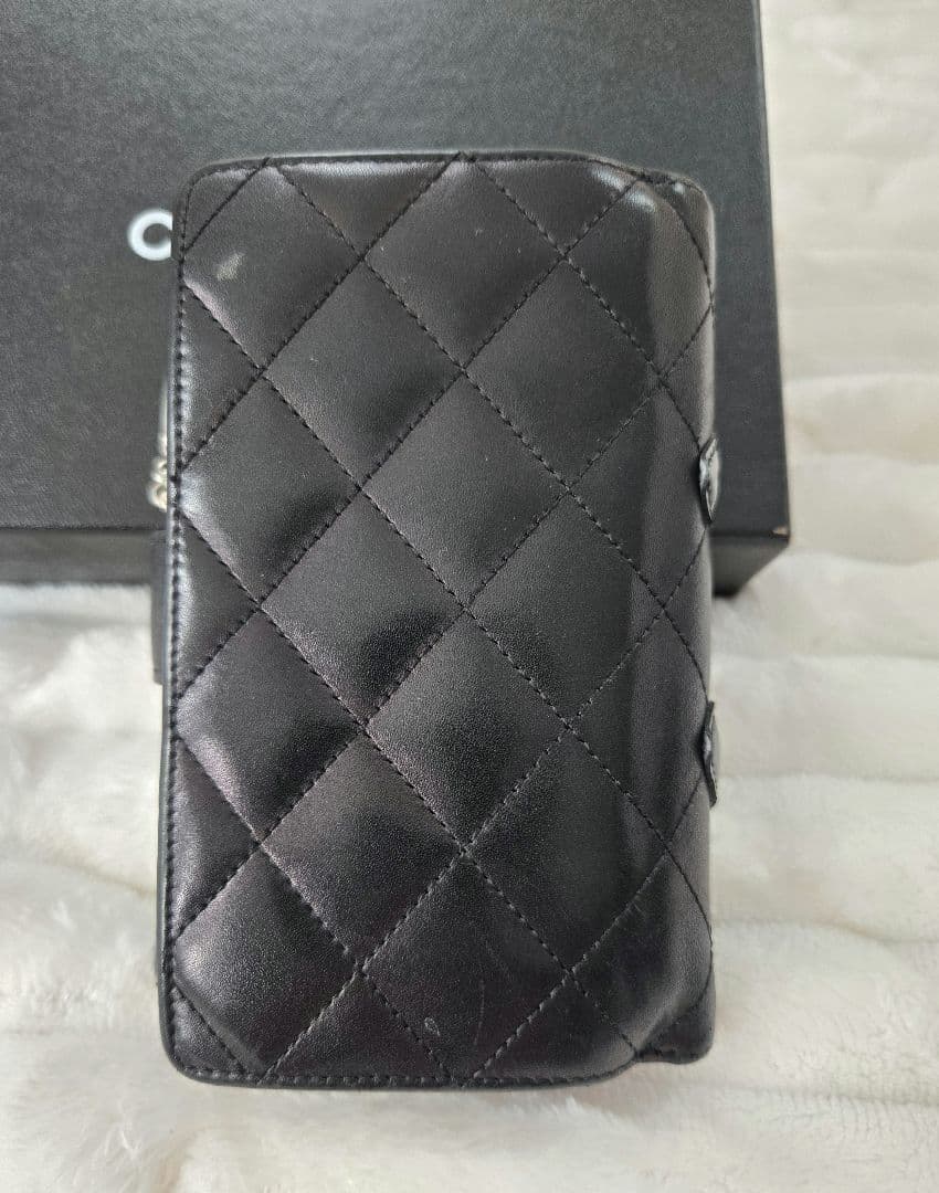 CHANEL シャネル 二つ折り財布 ブラック×ピンク
