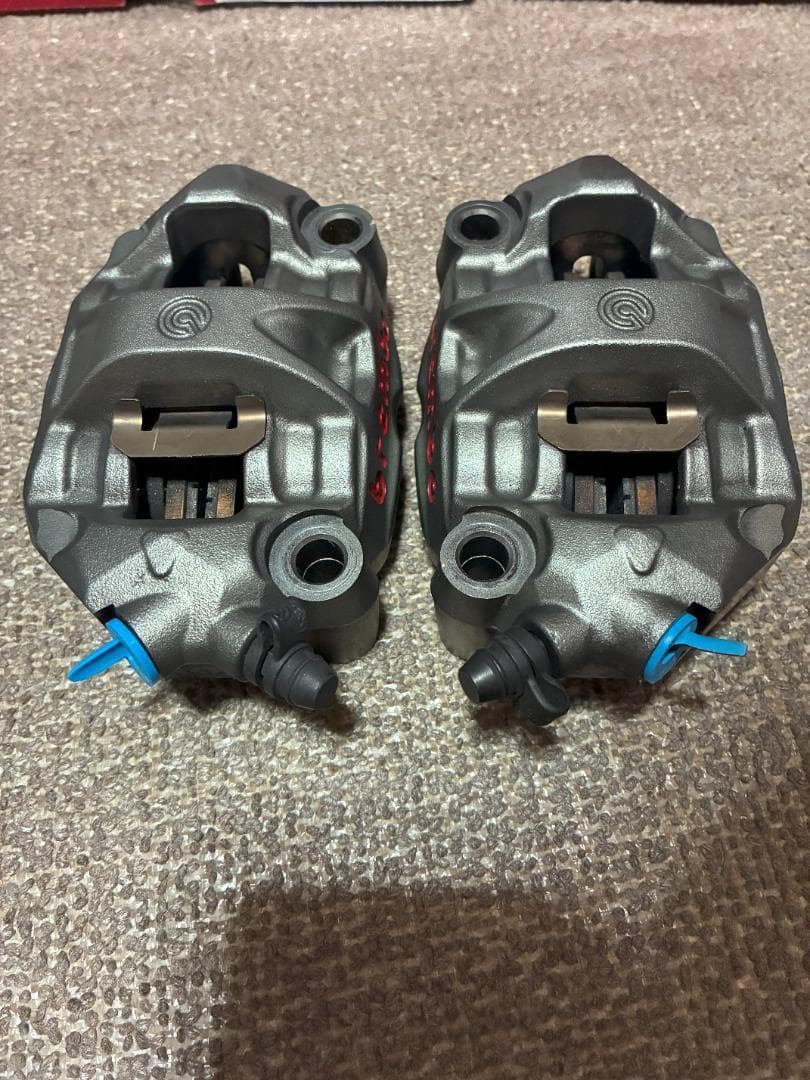 brembo m50 ブレーキキャリパー ブレンボ 100mm ピッチ パッド付