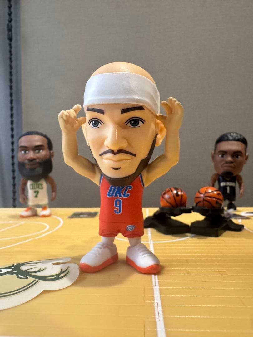 NBA BALLERS シリーズ2 オールコート 6体　カルーソ バトラー 等