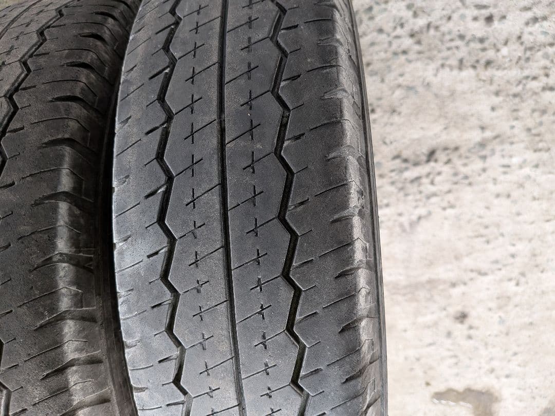 2023年　165/80R14 97/95N LT 4本セット