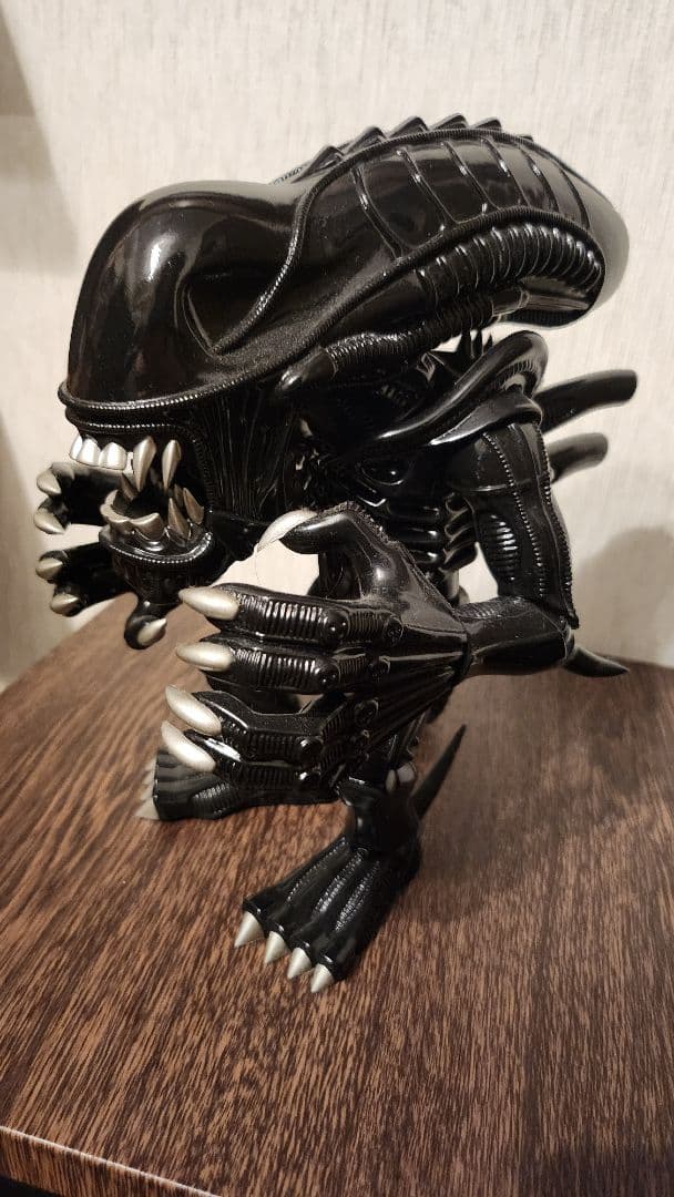 VCD エイリアン ウォーリア フィギュア 23cm（大きめ）