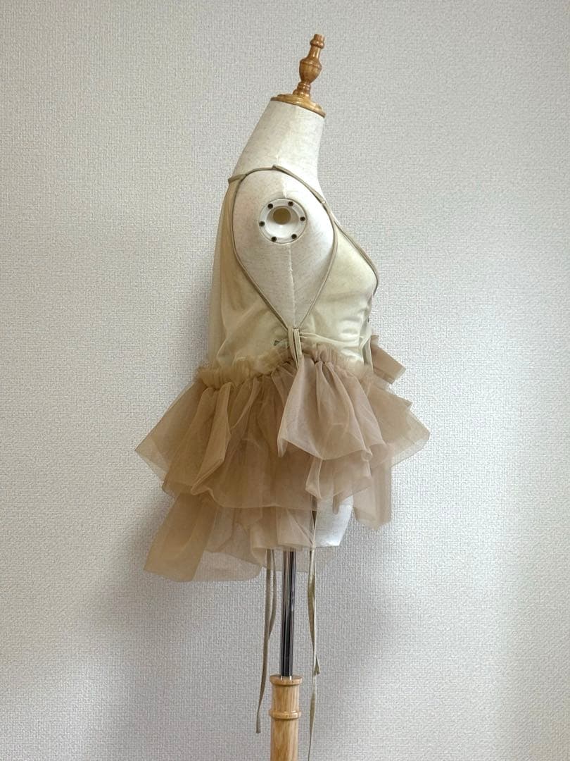 styling/ スタイリング　ベージュフリルチュールトップス