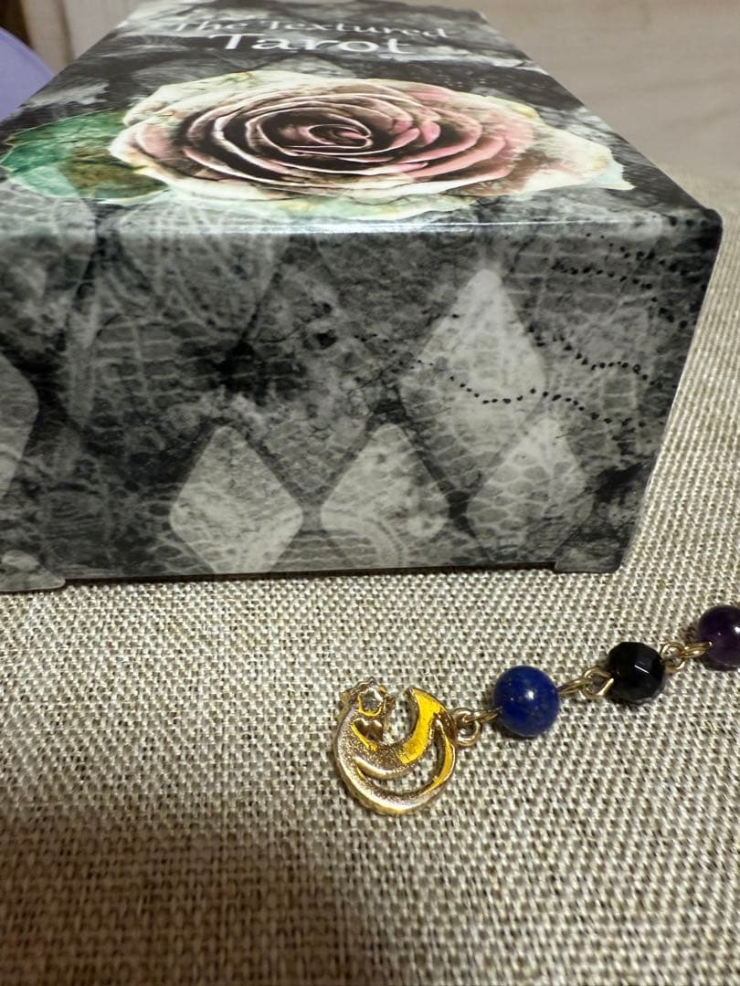【日本未発売】The Textured Tarot 78枚デッキ