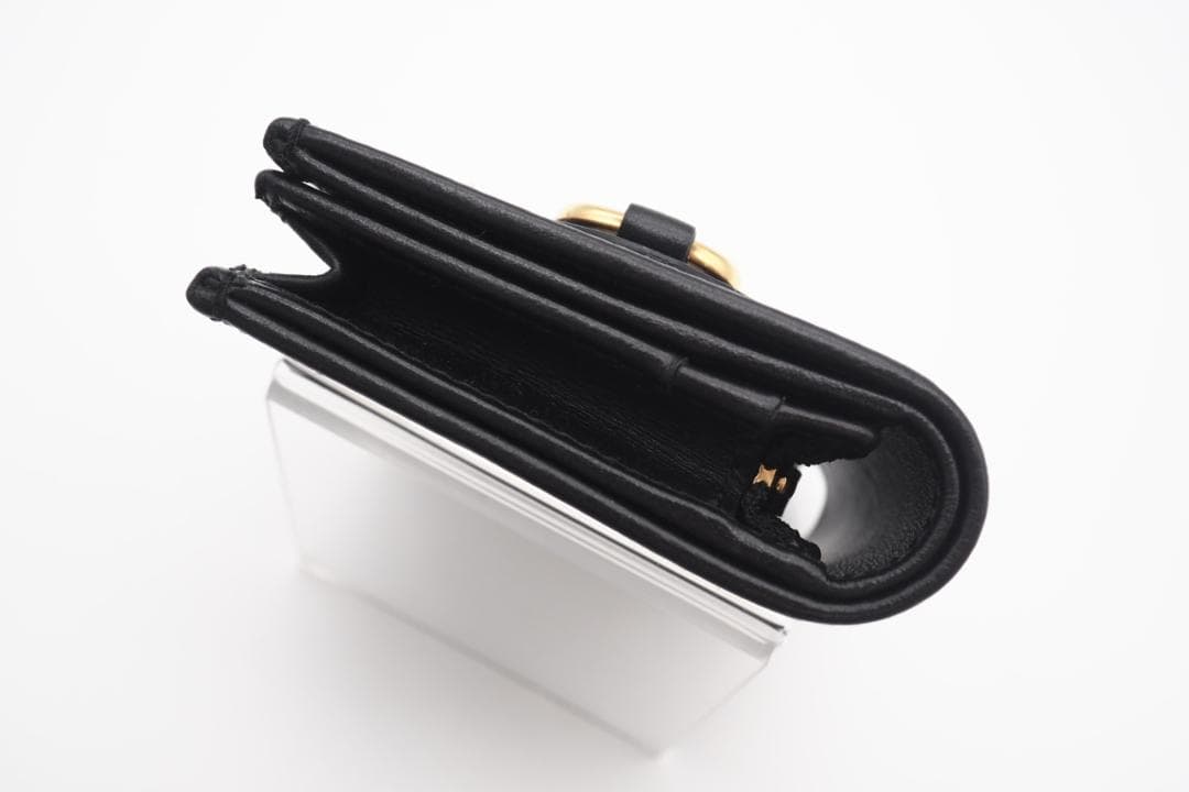 GUCCI 二つ折り財布 ホースビット レザー コンパクトウォレット ブラック