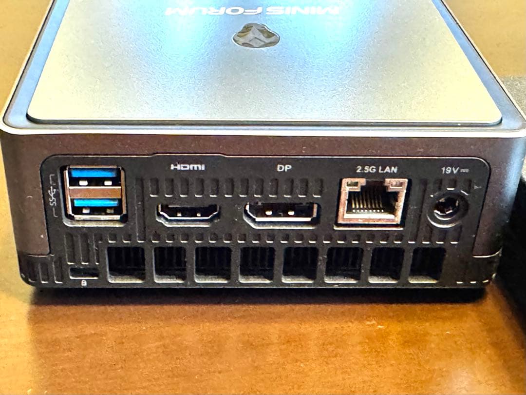 MINIS FORUM ミニPC UM250 WIndows 11Pro