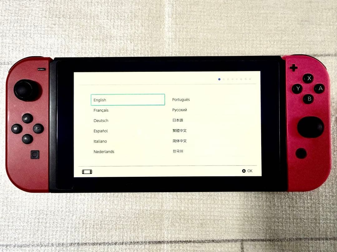 Nintendo Switch ニンテンドースイッチ 本体 赤/ピンク
