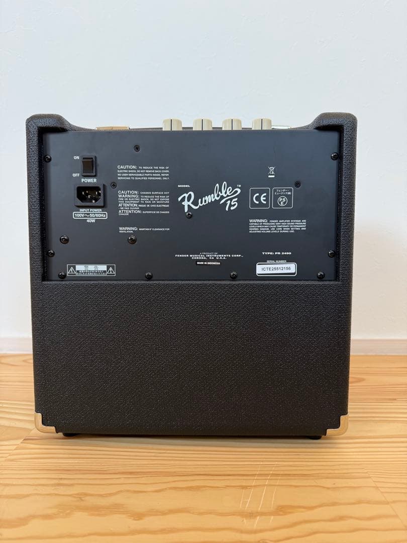 Fender Rumble 15 ベースアンプ