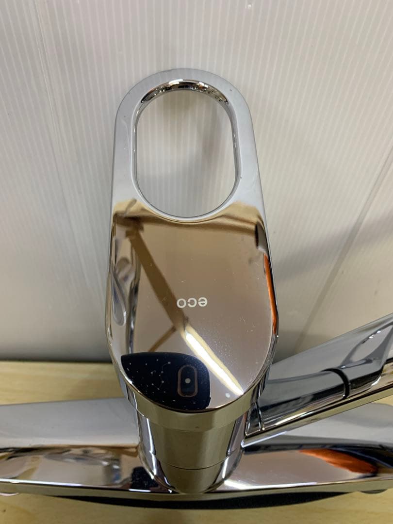 【未使用・保管品・現状品】TOTO 台所用シングルレバー 混合水栓