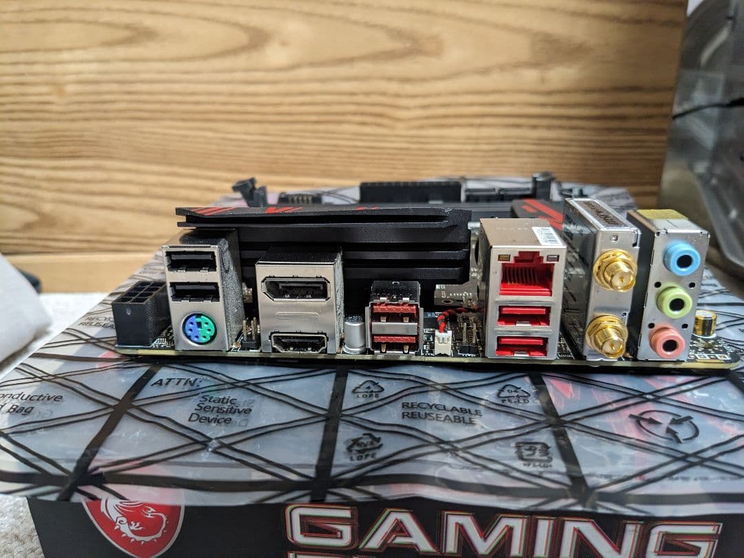サ*ム様 AMD CPU付　MSI B450I GAMING PLUS AC i
