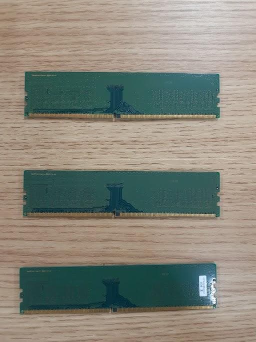 m*o様 L0217-08PCメモリSamsungDDR4 (PC4-2666V