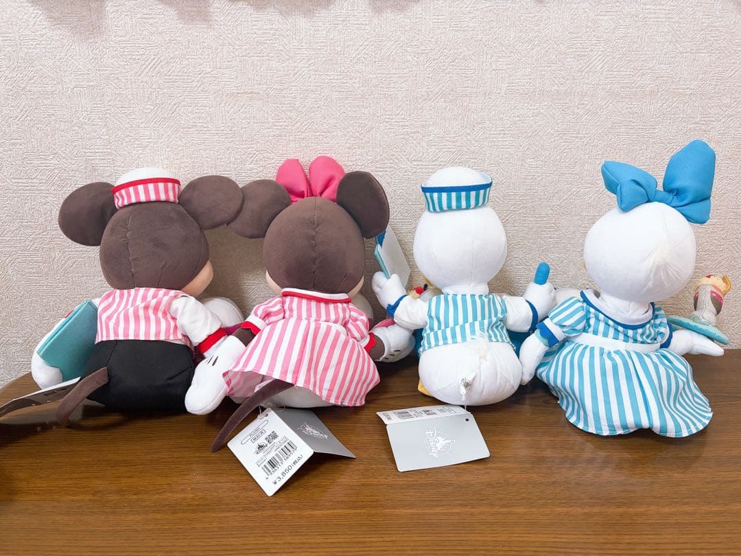 ディズニーストア ぬいぐるみ ミッキー ミニー ドナルド デイジー