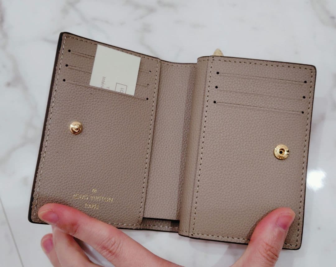 二つ折り財布☆カーキ☆ノベルティ(非売品)LOUISVUITTON