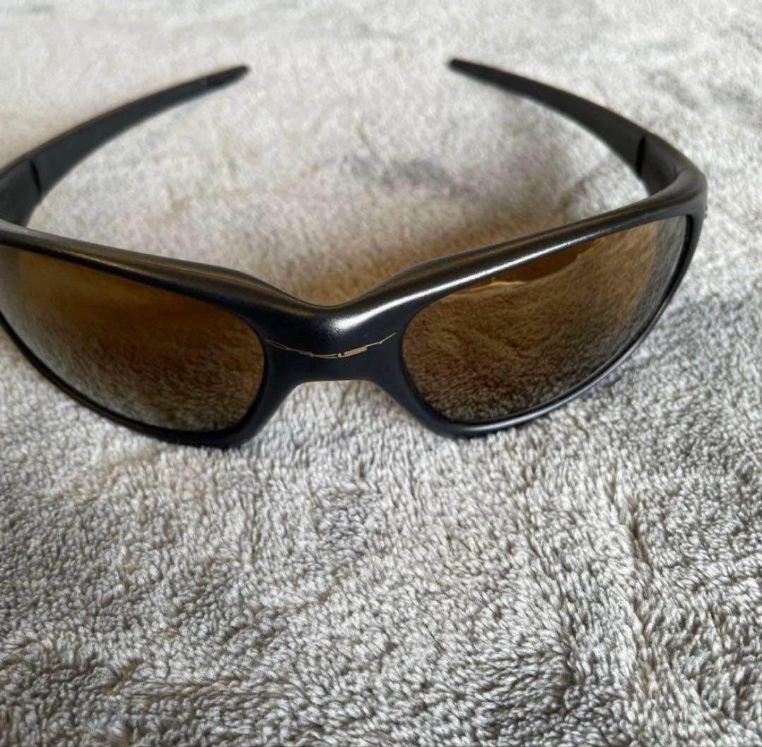ハリハリ鍋oakley straight jacketオークリー