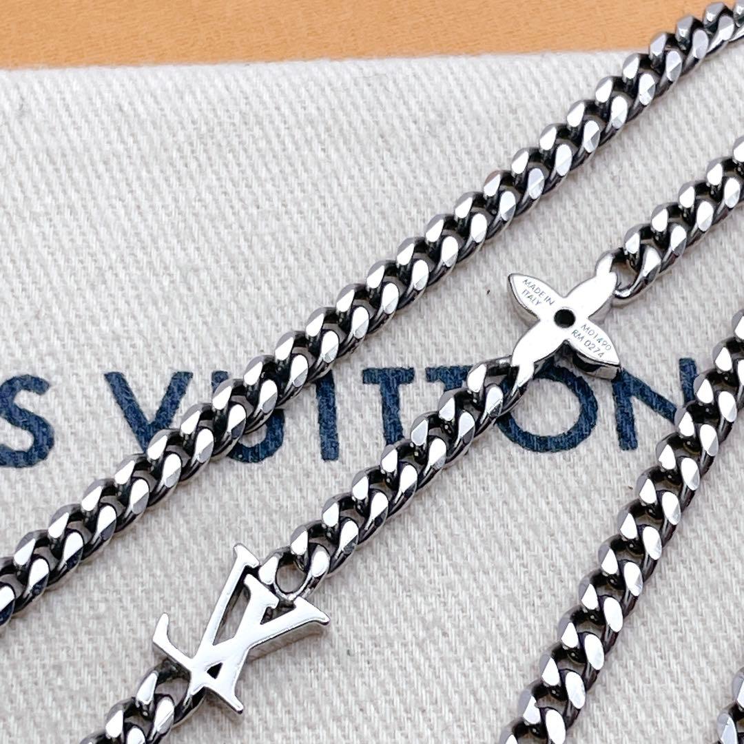 LOUIS VUITTON ネックレス　ロウ　モノグラム　チェーン　シルバー
