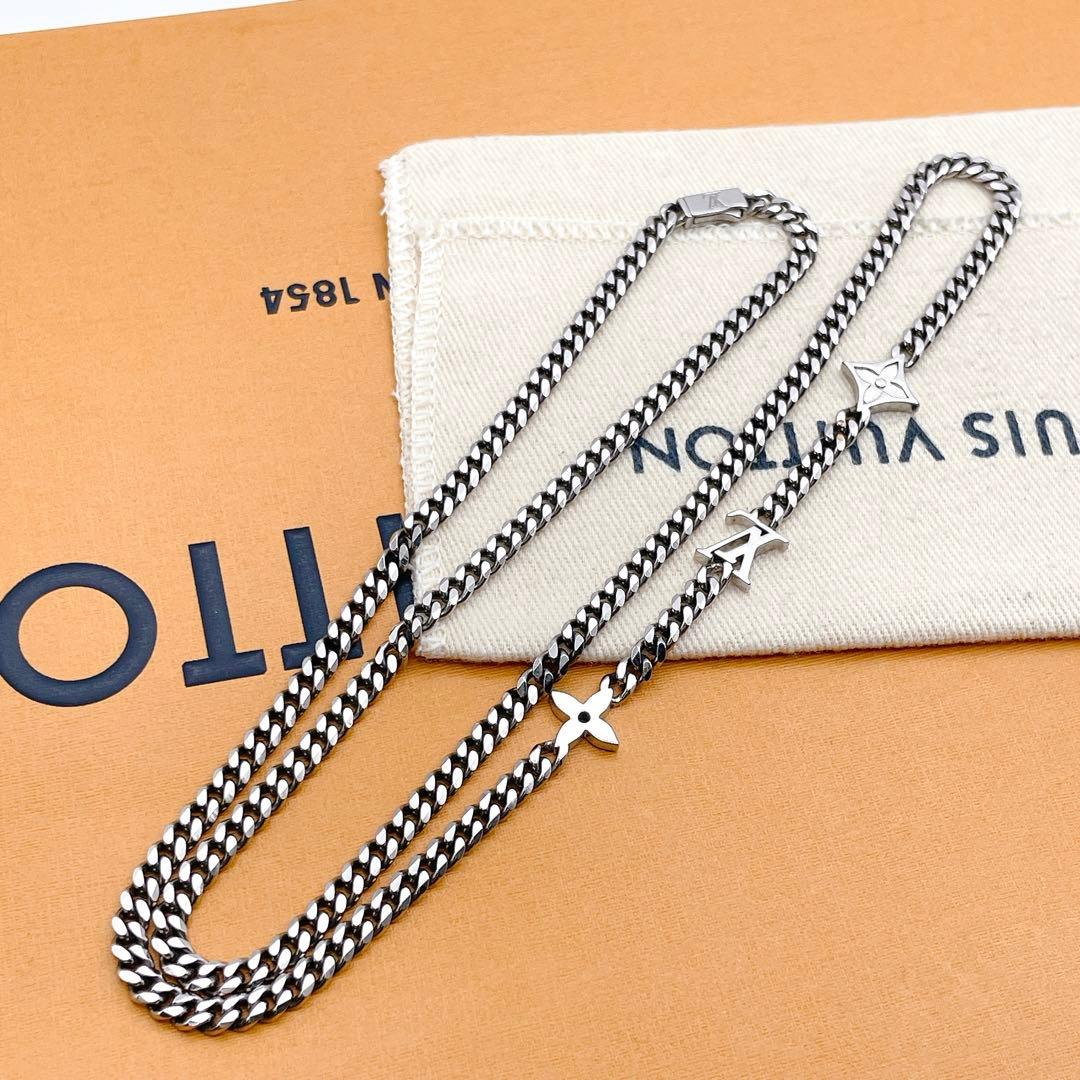 LOUIS VUITTON ネックレス　ロウ　モノグラム　チェーン　シルバー