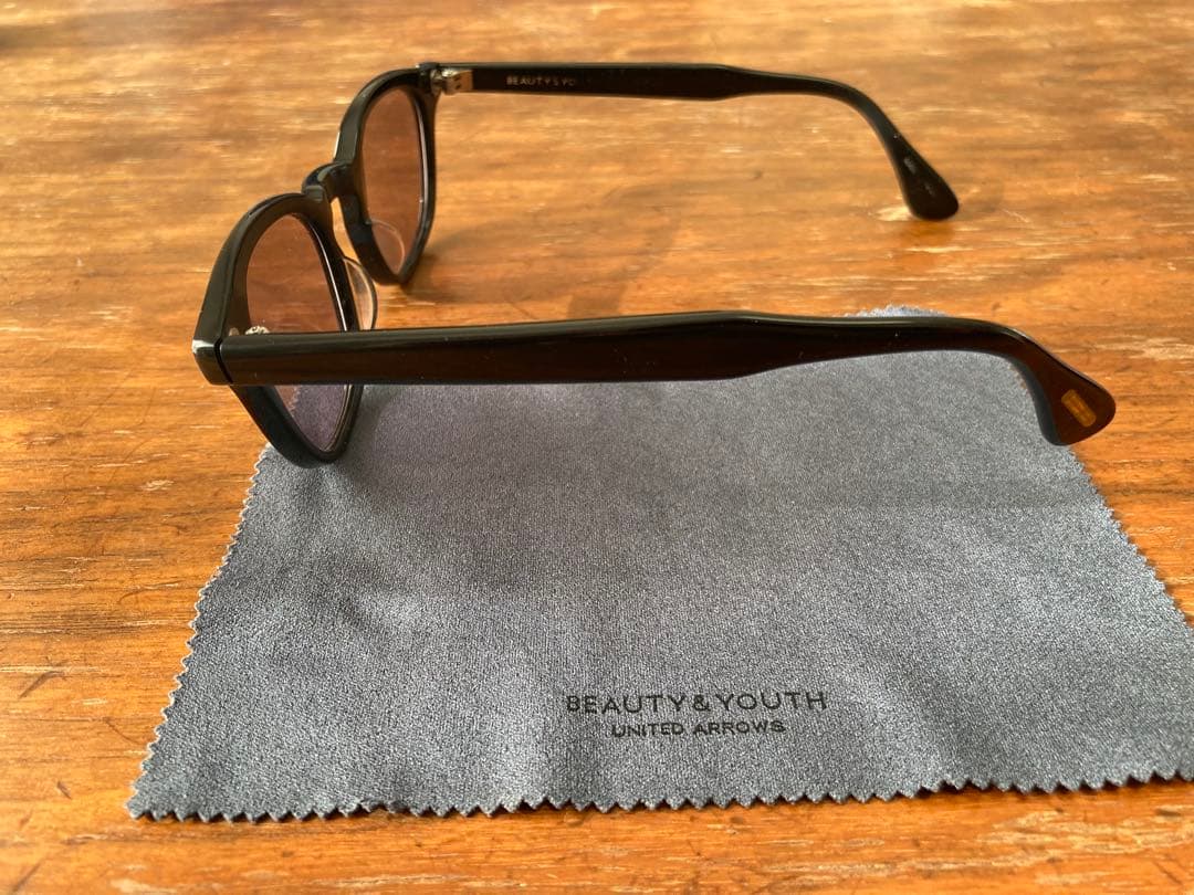 BEAUTY&YOUTH×KANEKO OPTICALブラックサングラス