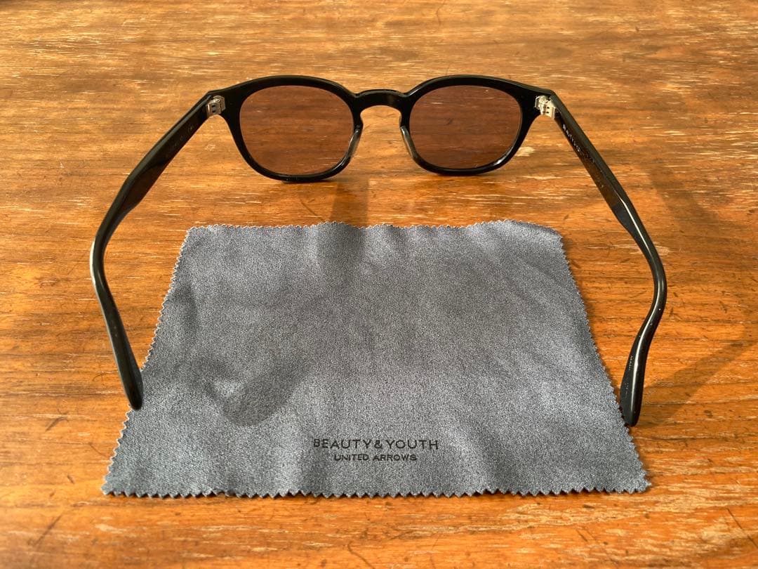 BEAUTY&YOUTH×KANEKO OPTICALブラックサングラス