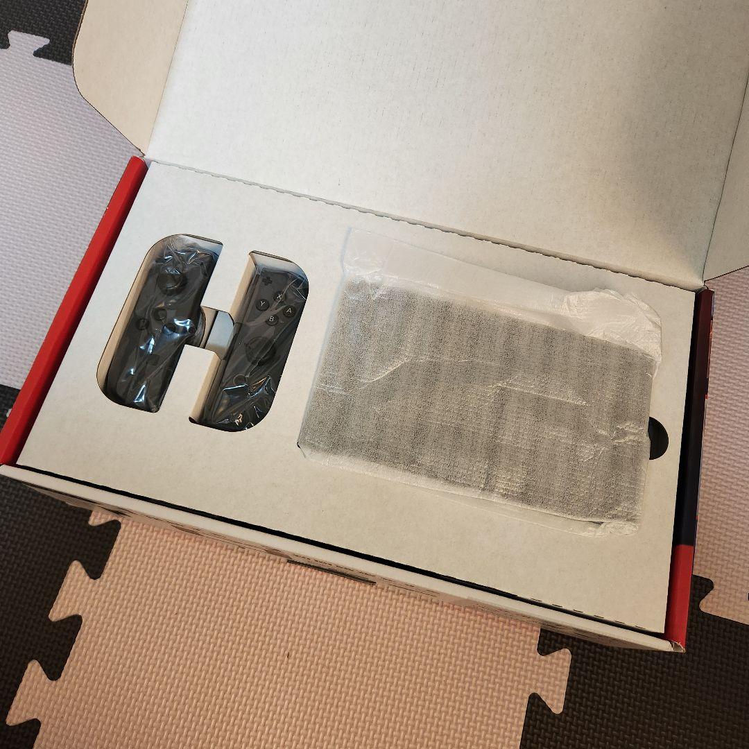 Nintendo Switch 本体 グレー Joy-Con付き