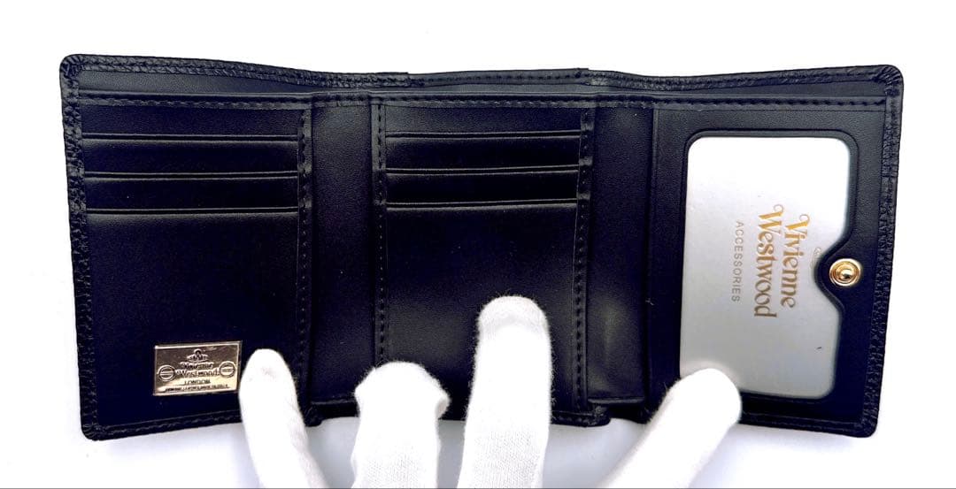 【♡新品♡】Vivienne Westwood 三つ折り財布 ブラック/黒 人気
