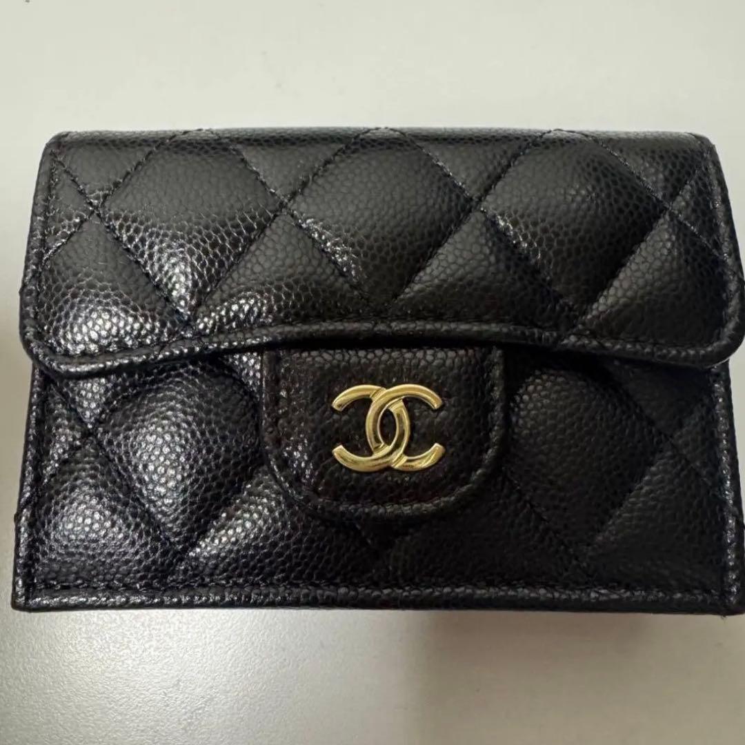 CHANEL シャネル マトラッセ キャビアスキン 三つ折り財布 黒