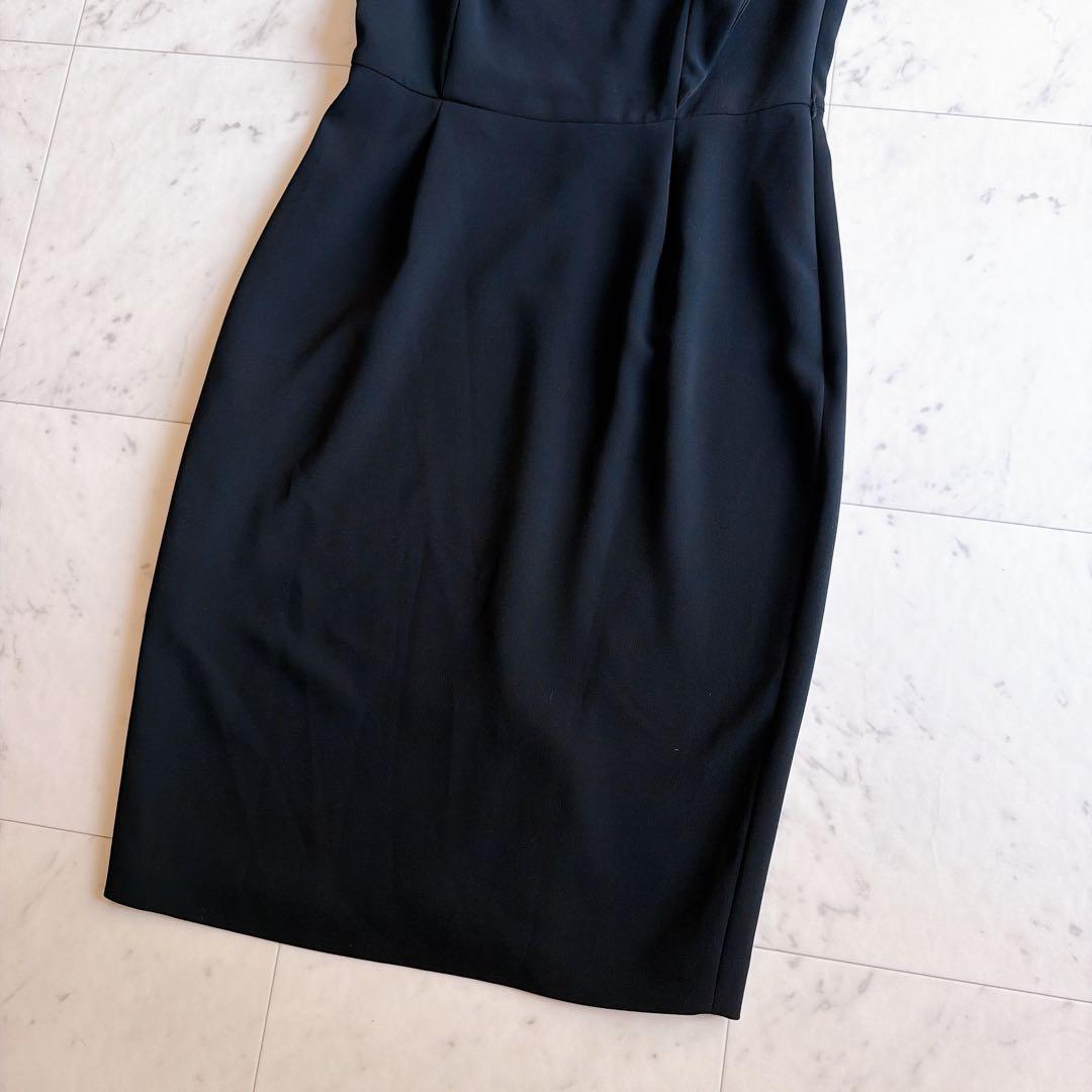 【Max Mara 】高級白タグ フリル　ワンピース　イタリア製　サイズ42 黒