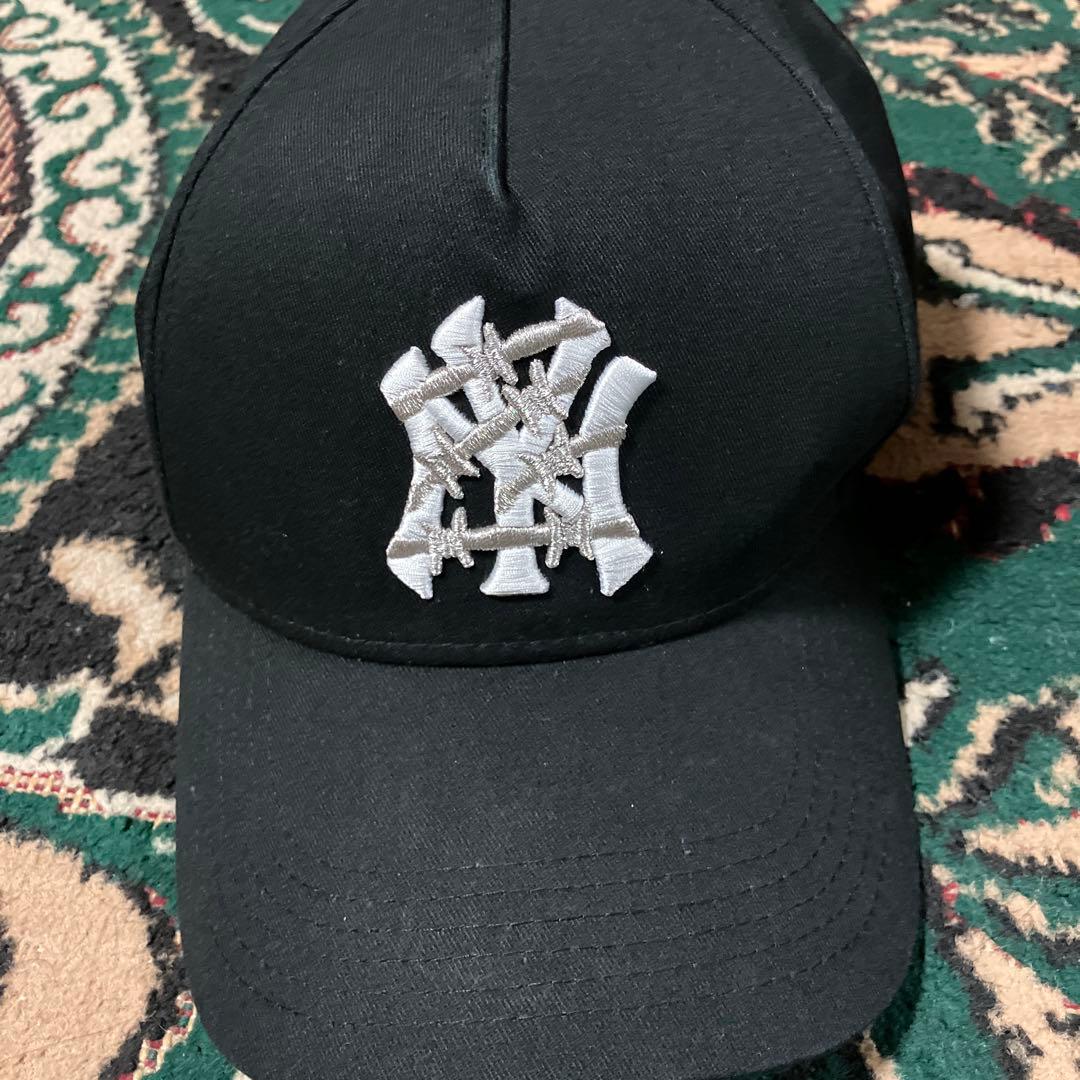 帽子 KEEP OUT FAKE LOVE WORLD FAMOUS NY CAP