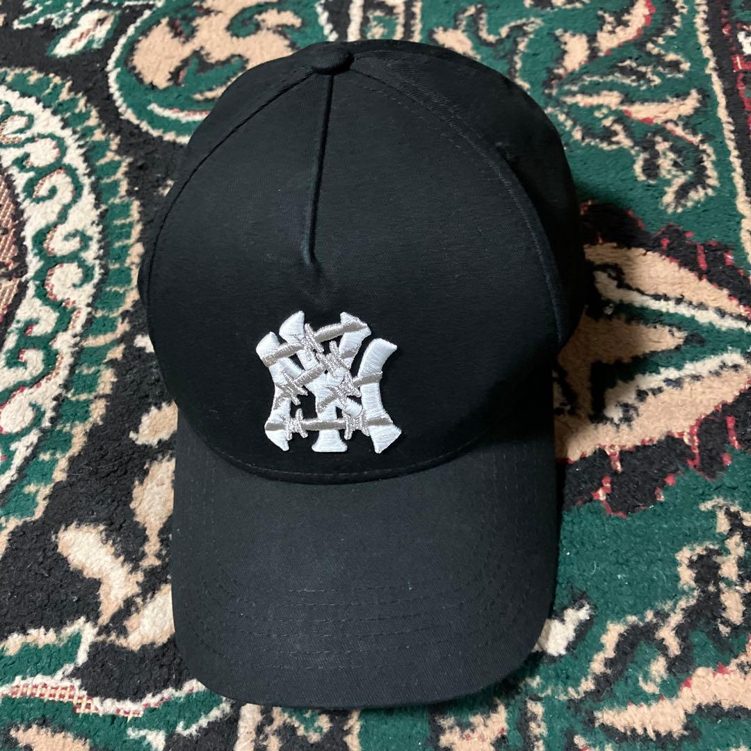 帽子 KEEP OUT FAKE LOVE WORLD FAMOUS NY CAP