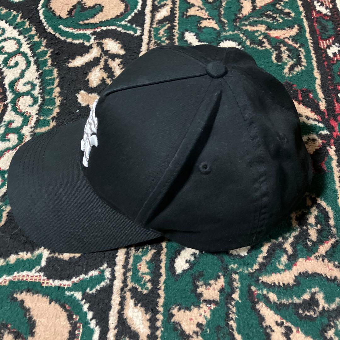 帽子 KEEP OUT FAKE LOVE WORLD FAMOUS NY CAP