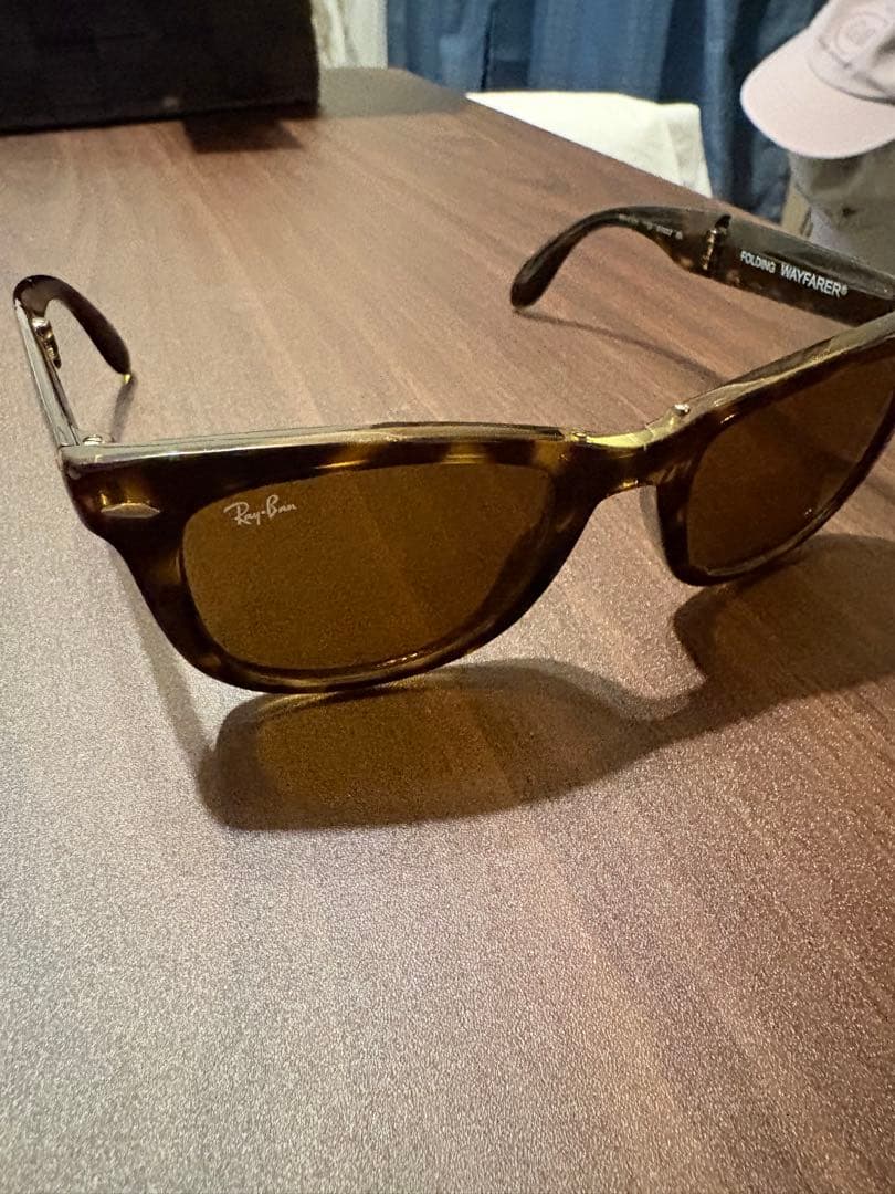 Ray-Ban Folding Wayfarer ブラウン
