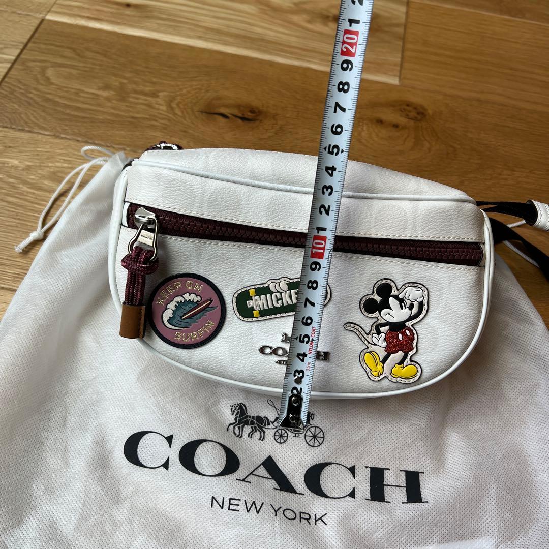 日本限定　COACH ミッキーボディバッグ