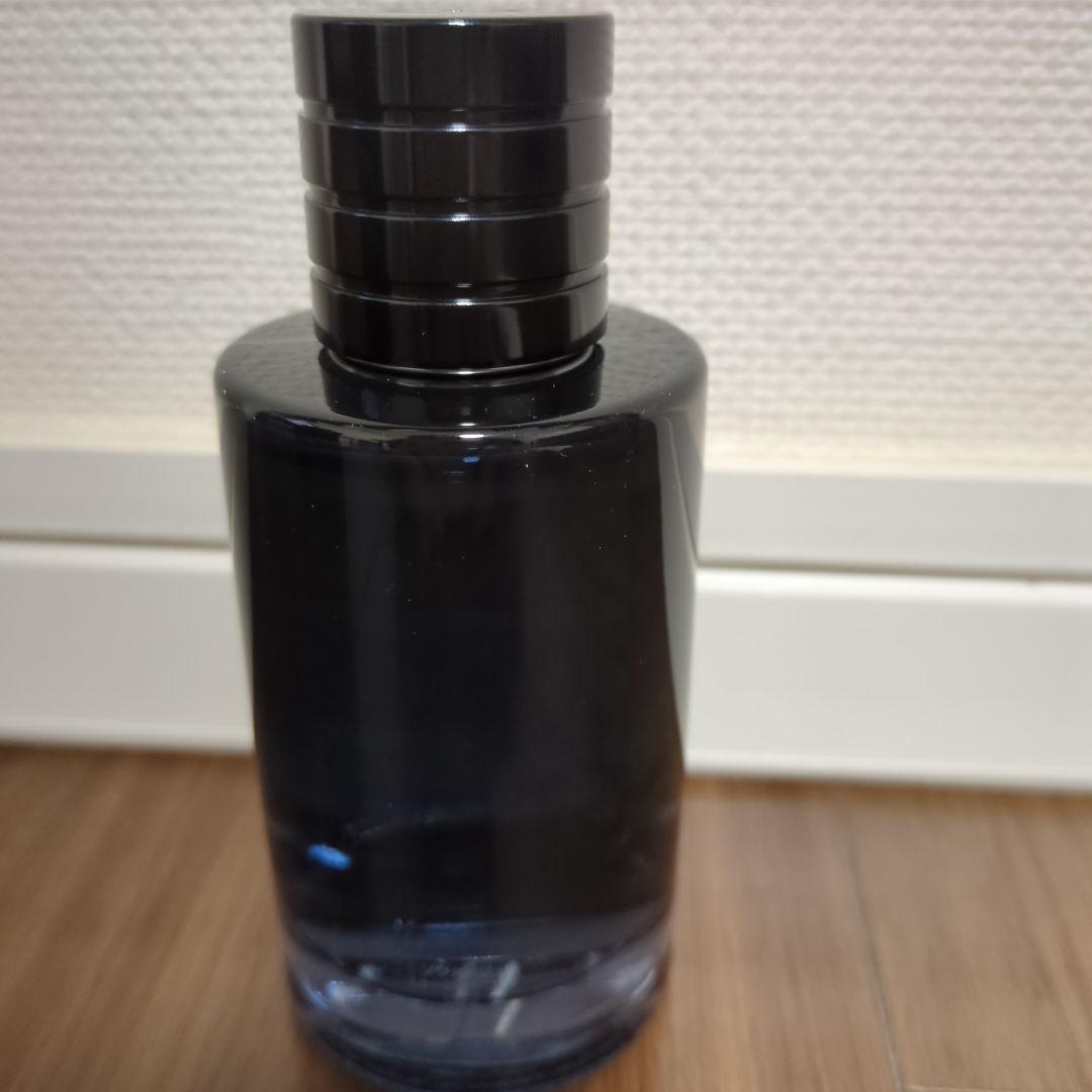 し*い様 Dior SAUVAGE Eau de Toilette 100ｍｌ