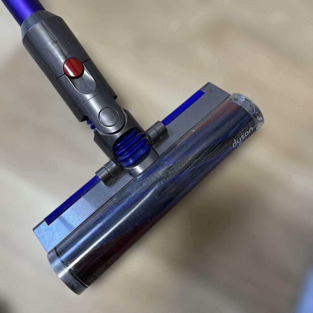 dyson digital slim fluffy sv18本体 ※ヘッド不良