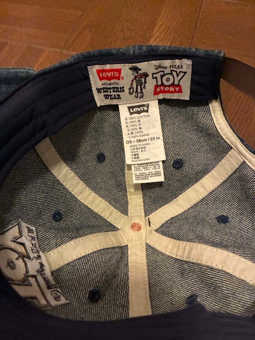 新品未使用 LEVI’S x TOY STORY キャップ