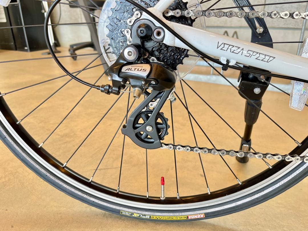 FELT VERZA SPEED 50 2023年 白クロスバイク 付属品多数