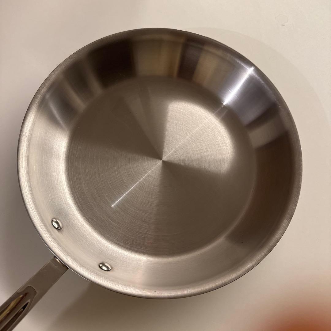 All-CladオールクラッドD5 Stainless 8.5と10.5パン