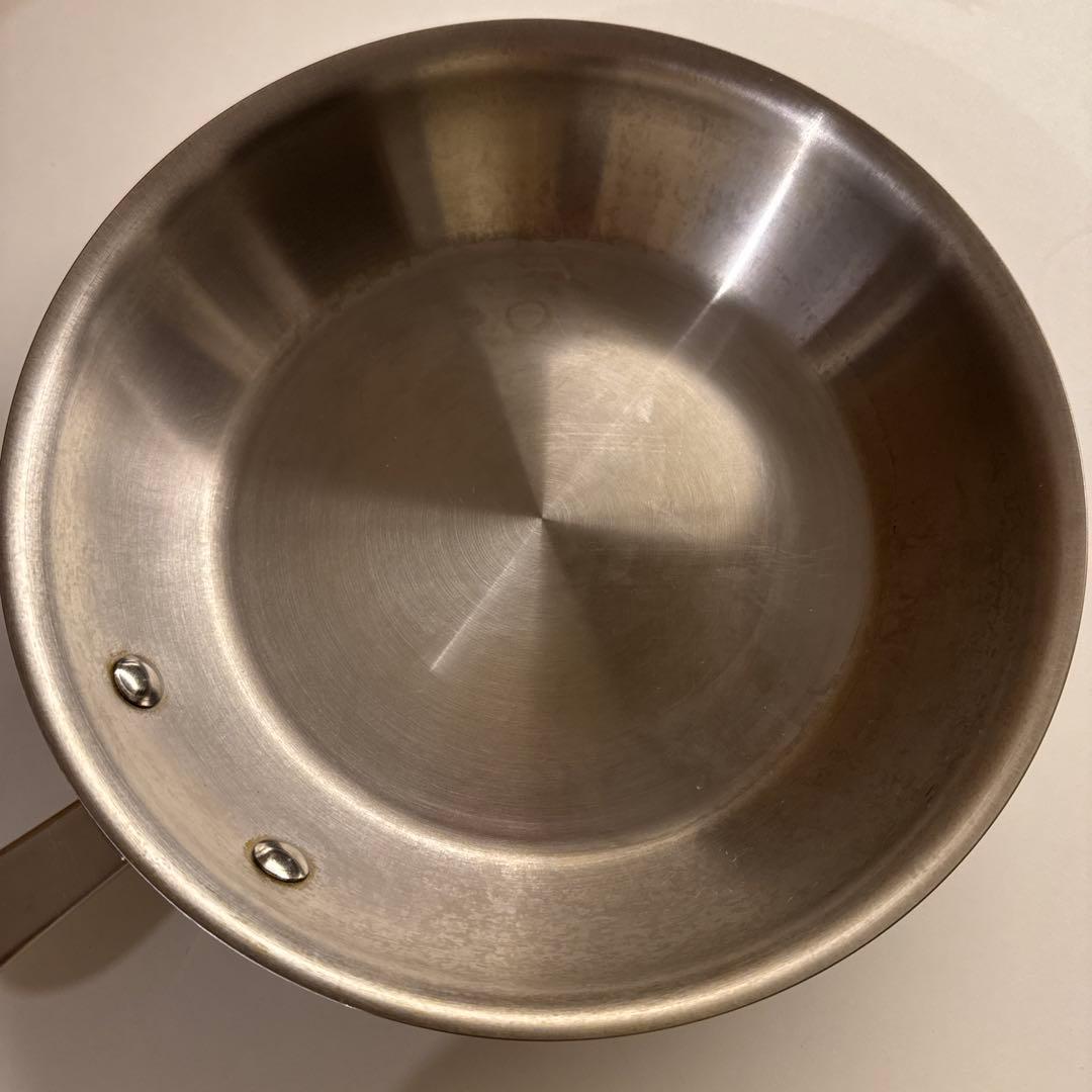 All-CladオールクラッドD5 Stainless 8.5と10.5パン