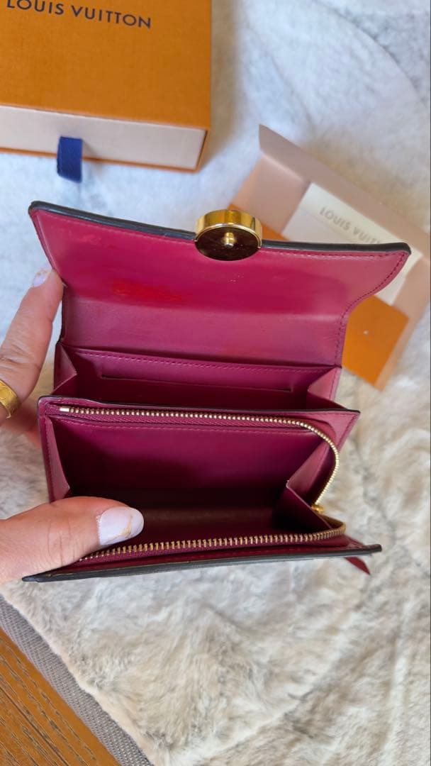 LOUIS VUITTON 二つ折り財布 ブラウン/レッド